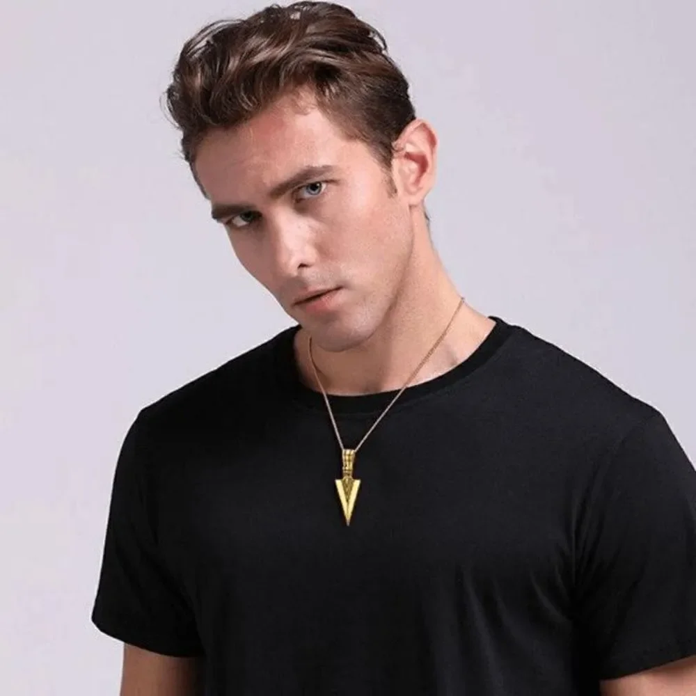 STAINLESS STEEL GOLD ARROWHEAD DAGGER PENDANT UNISEX NECKLACE